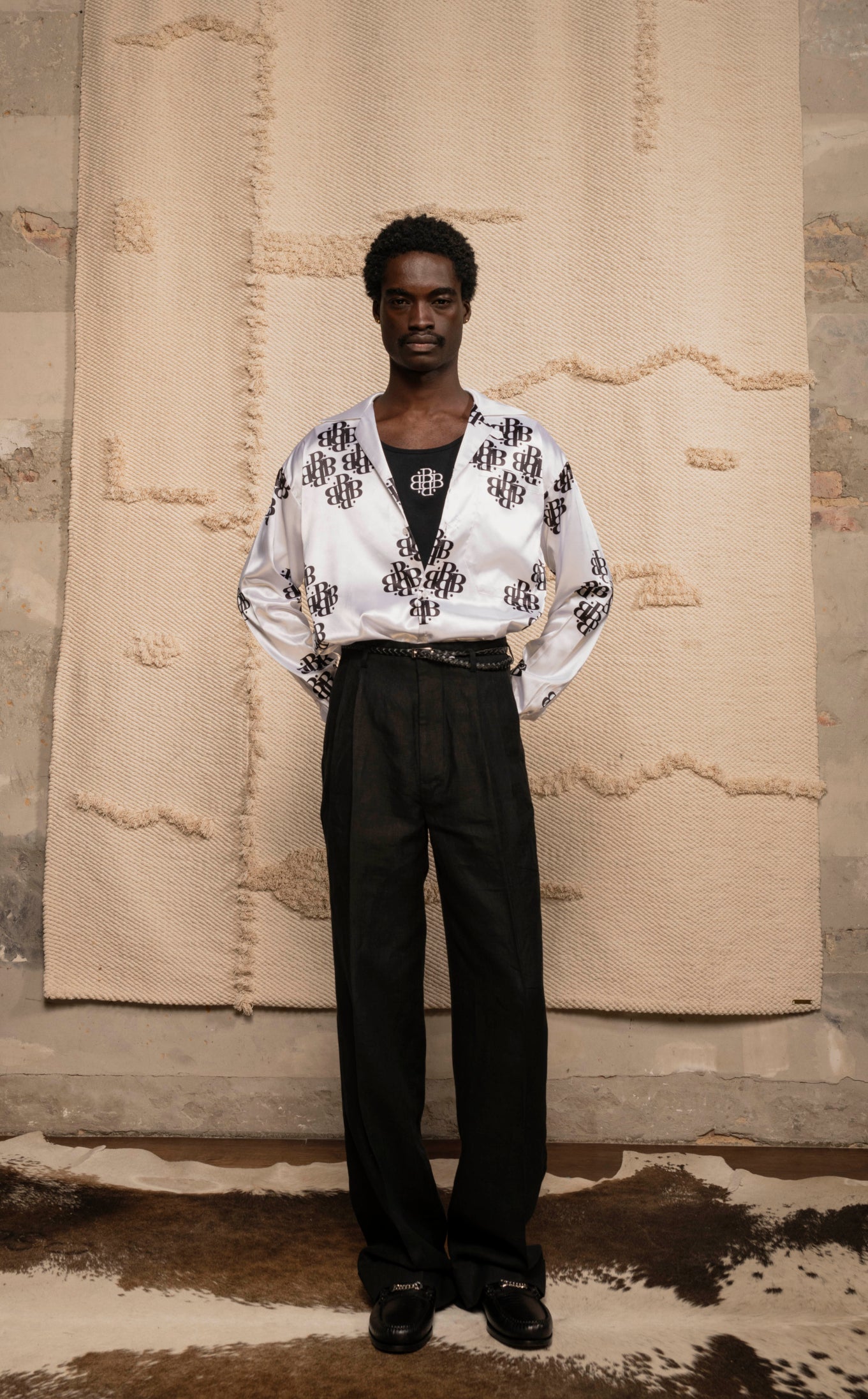 TAILORED LINEN CLASSIC PANTS