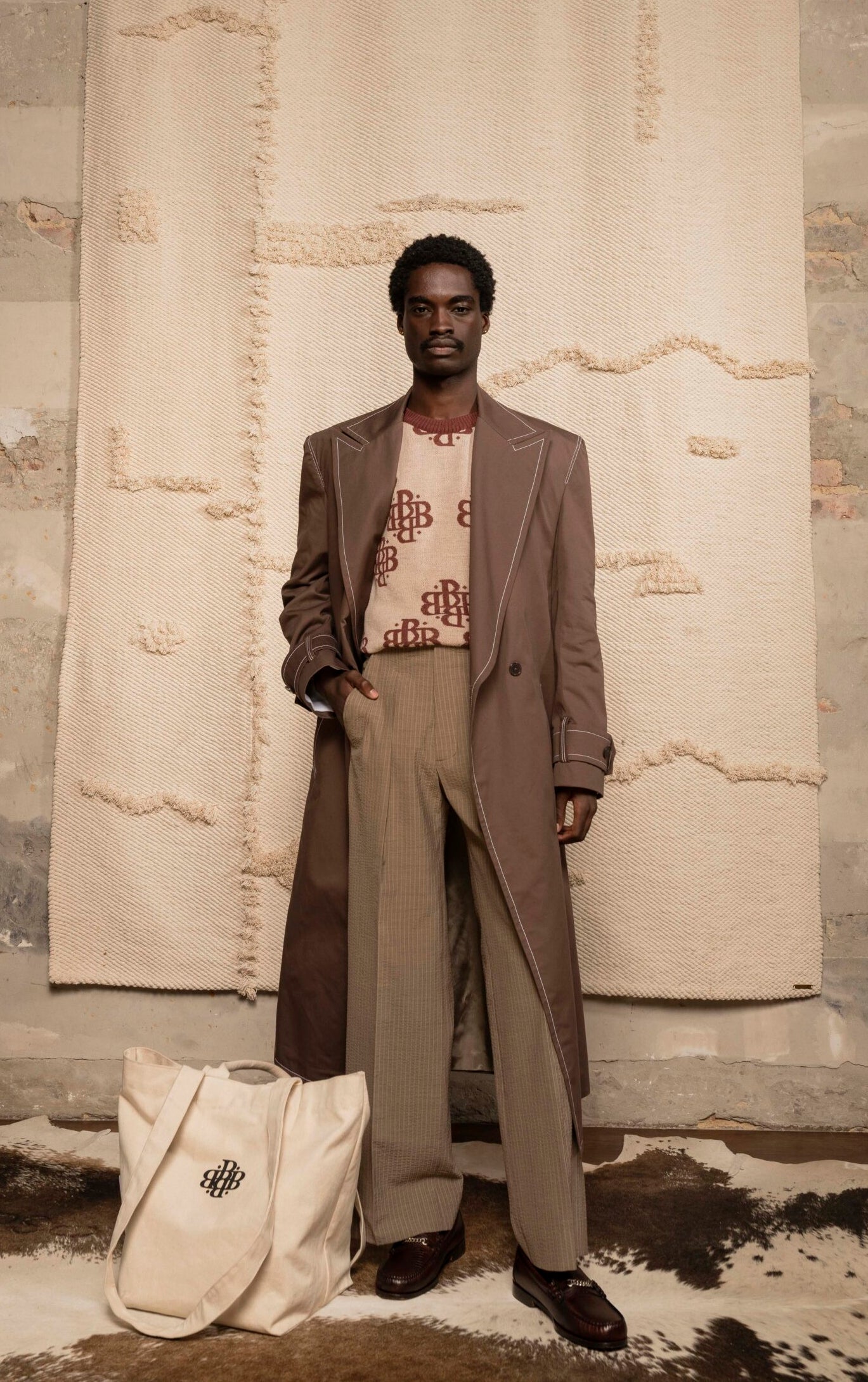 TAILORED TRENCH COAT