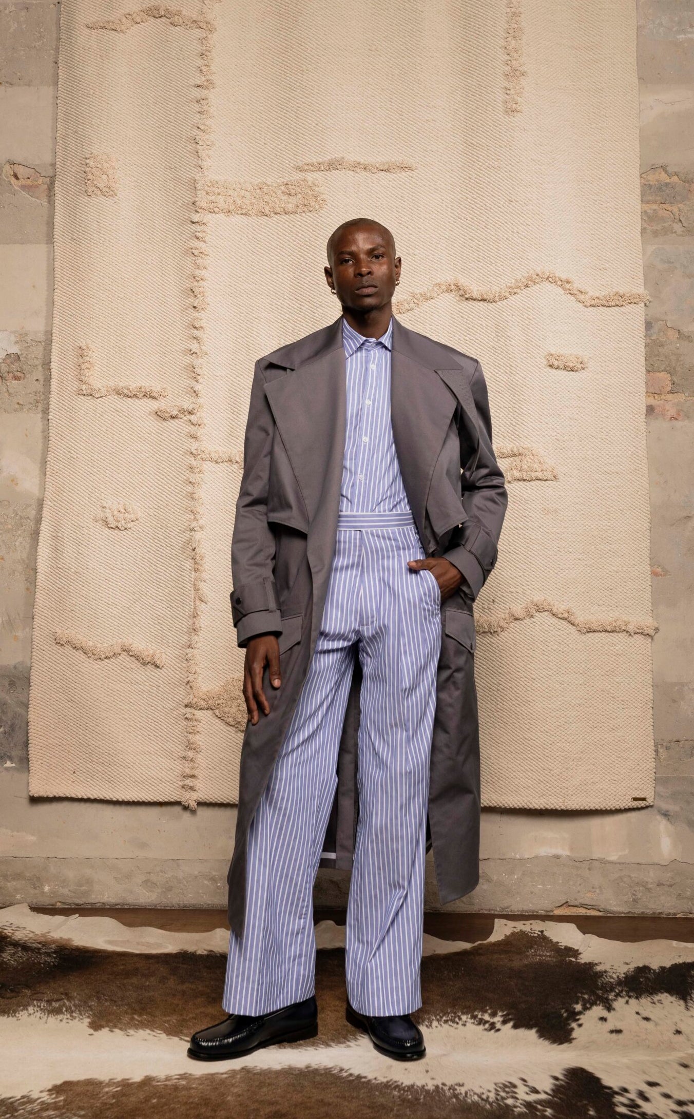 360 FLAP TRENCH COAT