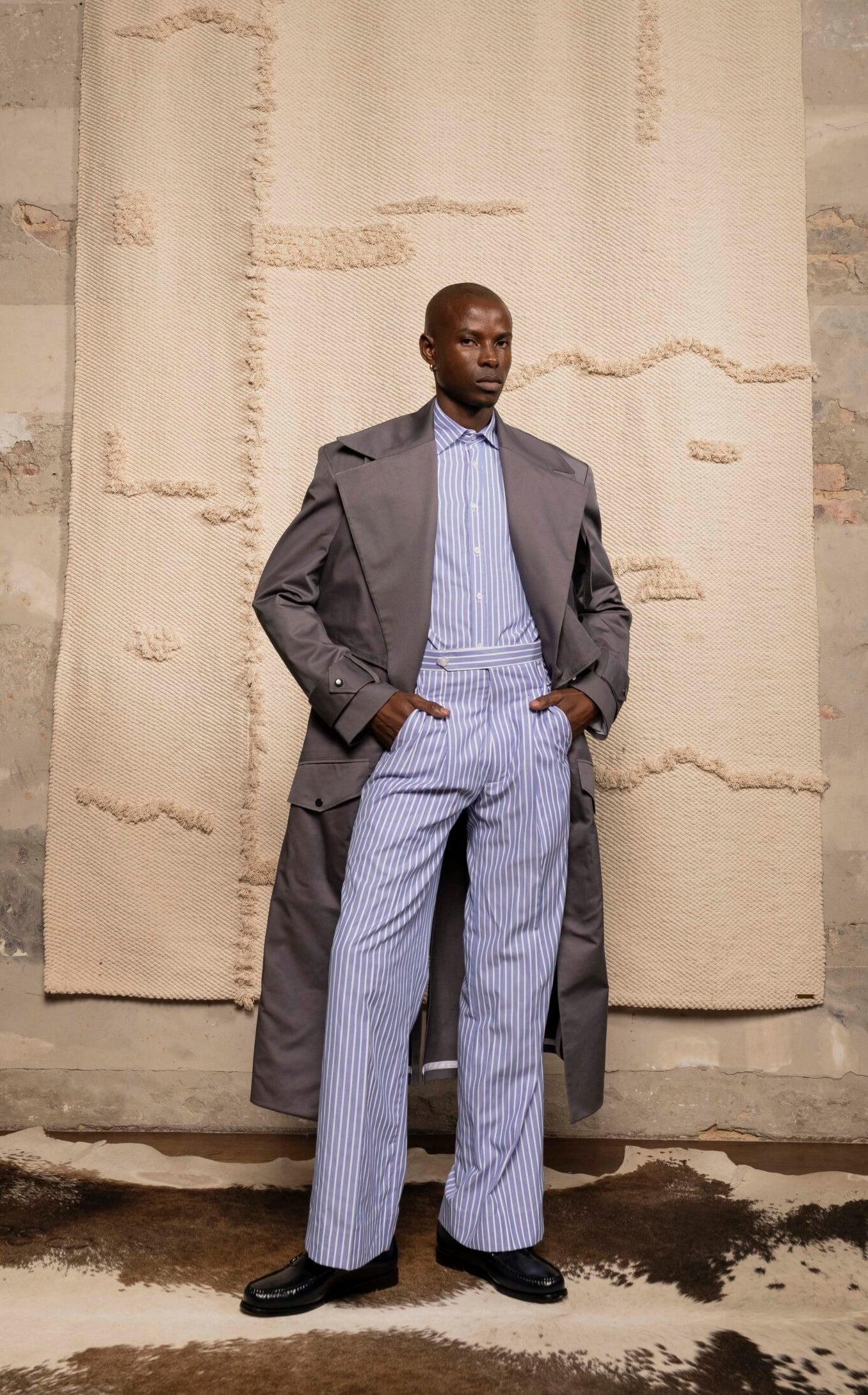 360 FLAP TRENCH COAT